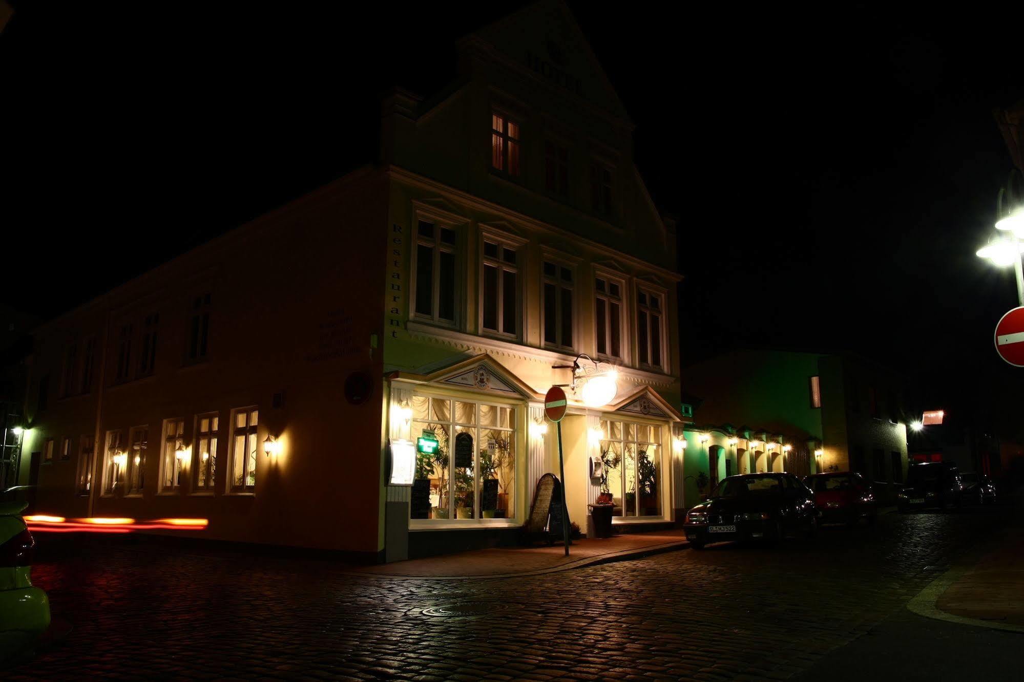 Hotel Zur Muehle カッペルン エクステリア 写真
